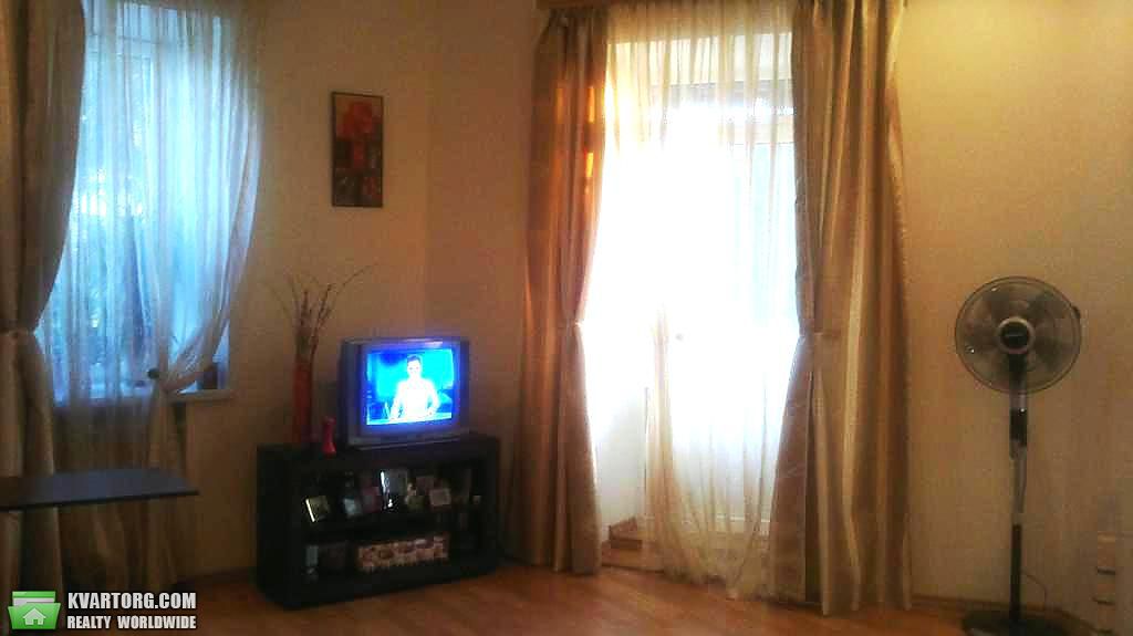 Sell 3-room apartment. Одесса, Водопроводная — photo 1