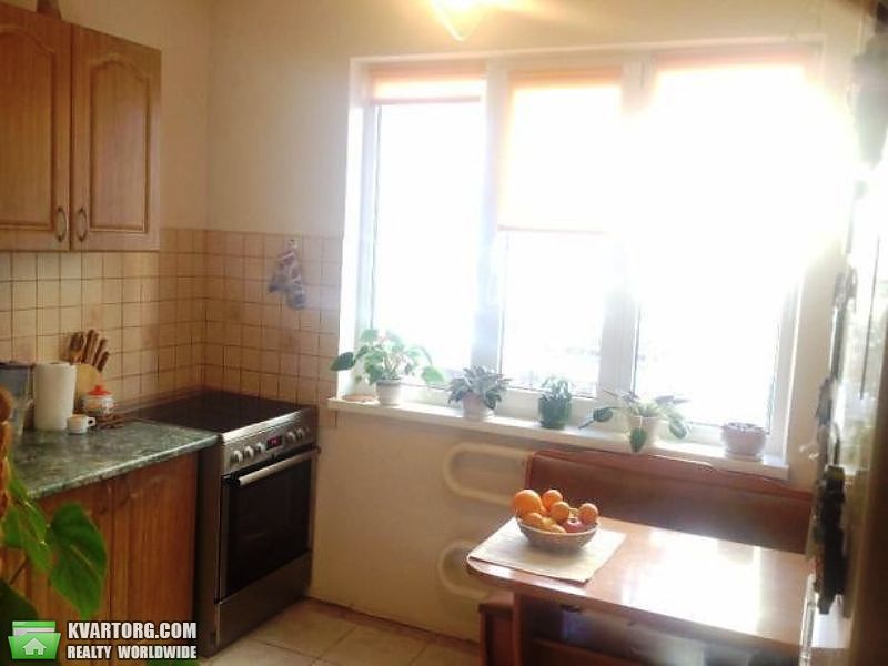 Sell 3-room apartment. Киев,  Харьковское шоссе — photo 8