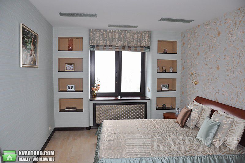 Sell 3-room apartment. Киев,  Срибнокильская — photo 4
