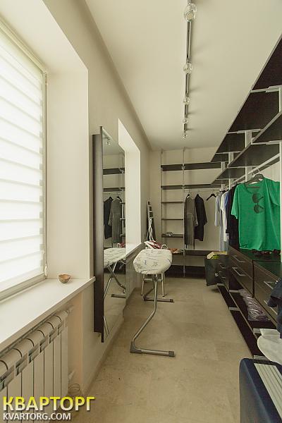 Sell 2-room apartment. Киев,  Богомольца — photo 10