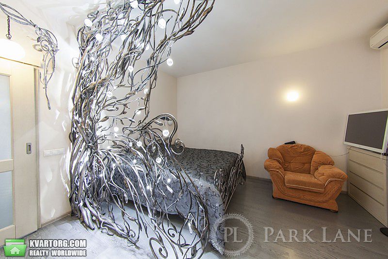 Sell 3-room apartment. Киев,  Обсерваторная — photo 8