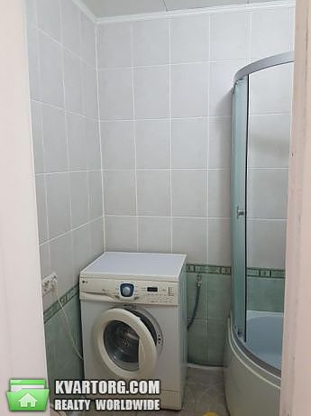 Rent out 2-room apartment. Киев,  Ревуцкого — photo 8
