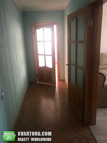 Rent out 2-room apartment. Киевская обл., Соборная — photo 4