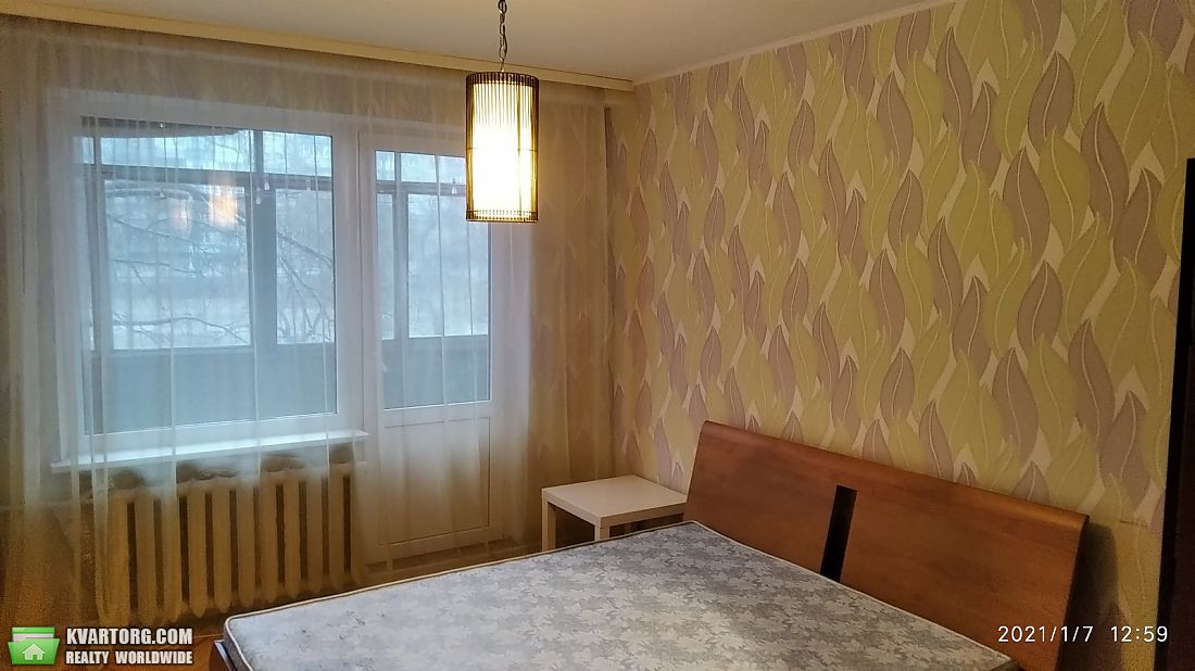 Rent out 2-room apartment. Киев,  Милютенко — photo 3