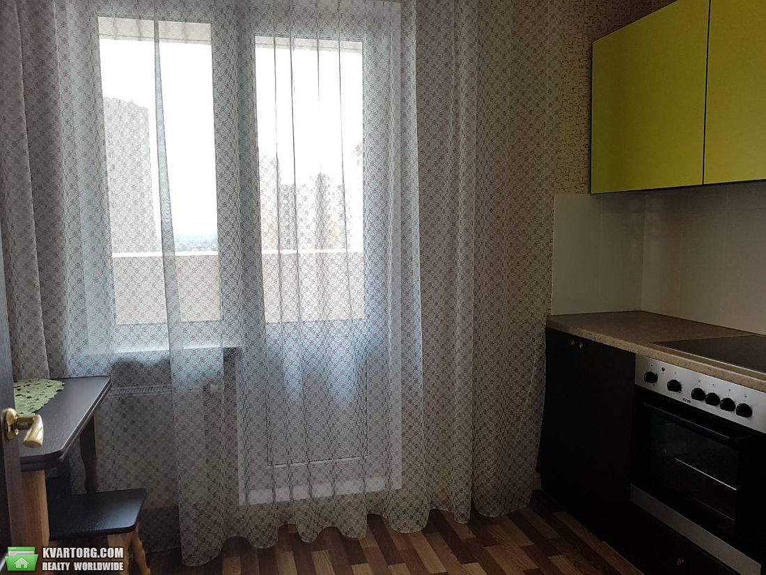 Rent out 1-room apartment. Киев, Чавдар — photo 8