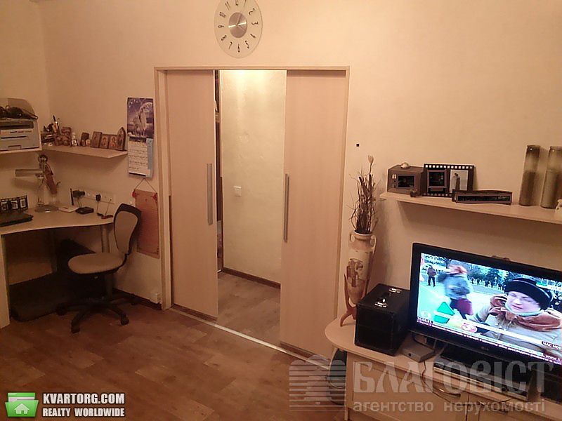Sell 1-room apartment. Киев,  Лихачева — photo 7
