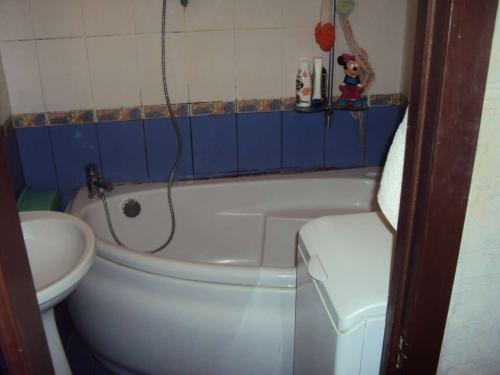 продам 2-комнатную квартиру. Николаев,  Колодезная - фото 2