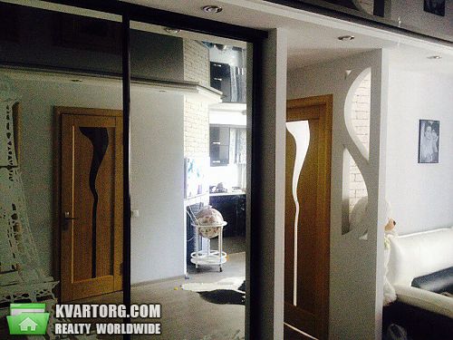 Sell 3-room apartment. Днепропетровск, Лазаряна — photo 1
