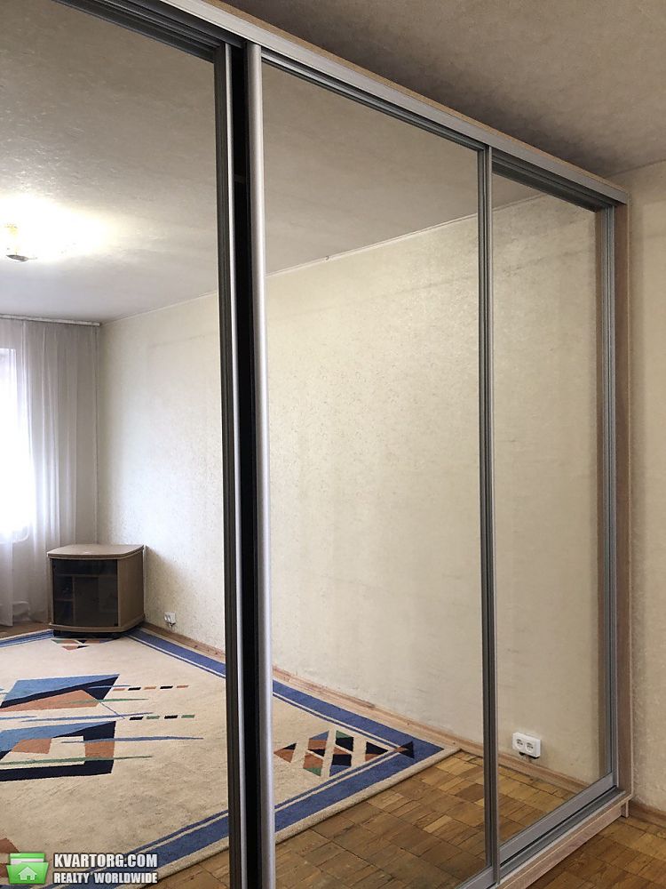 Rent out 2-room apartment. Киев, Демеевская — photo 3