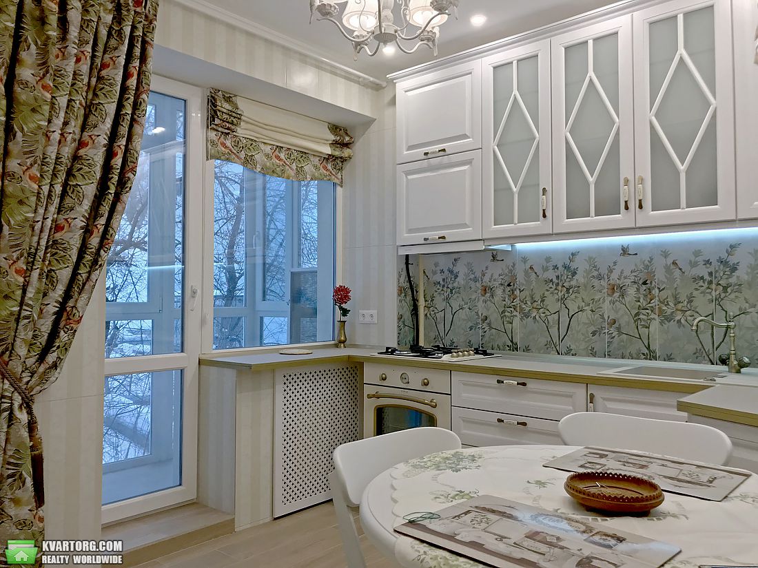 Rent out 3-room apartment. Киев, Ивана Франка — photo 1