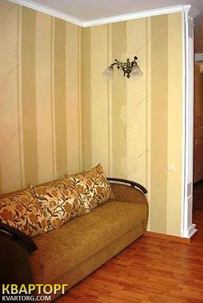 Rent out 2-room apartment. Киев,  Днепровская наб — photo 4