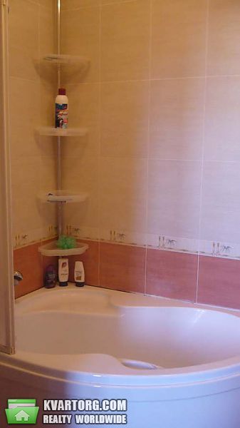 Rent out 1-room apartment. Киев, Героев Сталинграда пр — photo 4