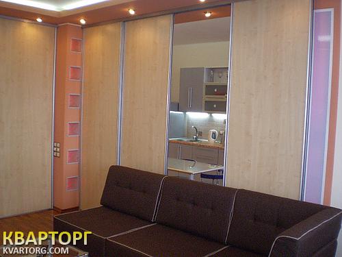 Rent out 1-room apartment. Киев,  Героев Сталинграда пр — photo 2