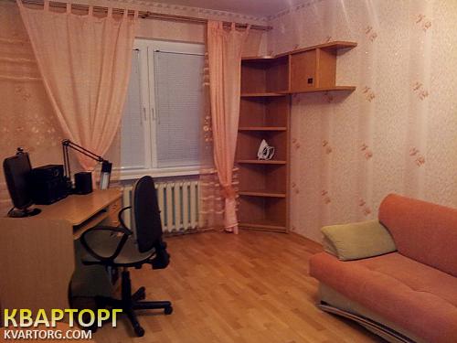 Rent out 1-room apartment. Киев,  Урловская — photo 3