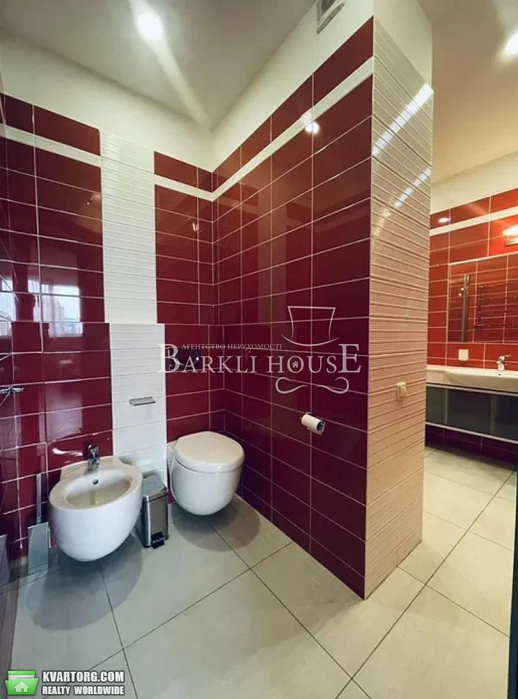 Rent out 2-room apartment. Киев,  Павловская — photo 8