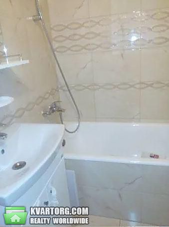 Rent out 2-room apartment. Киев,  Ревуцкого — photo 7
