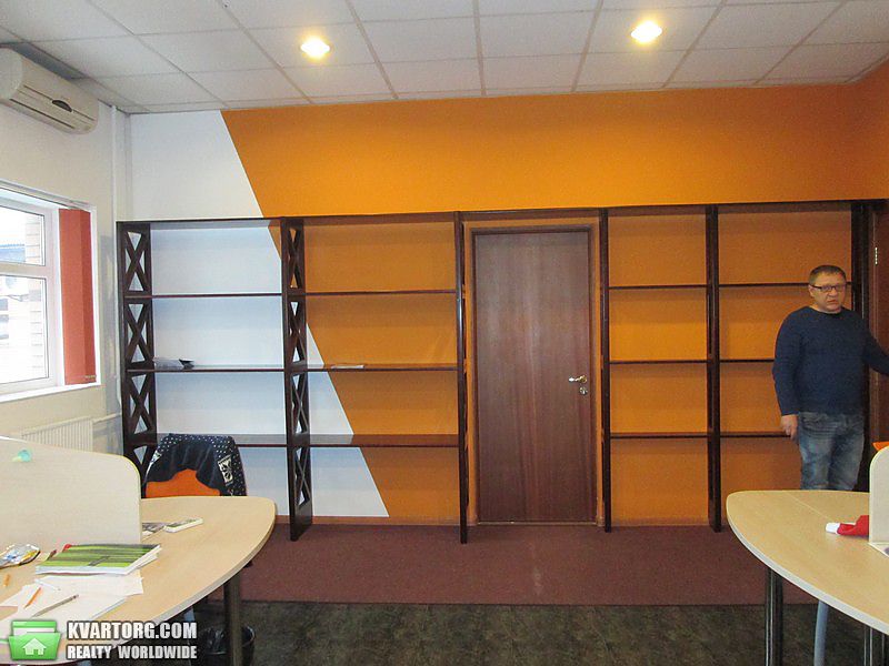 Rent out office. Киев, Антоновича — photo 1