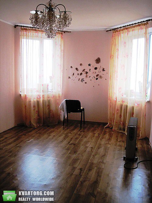 Sell 3-room apartment. Киев,  Амосова — photo 2
