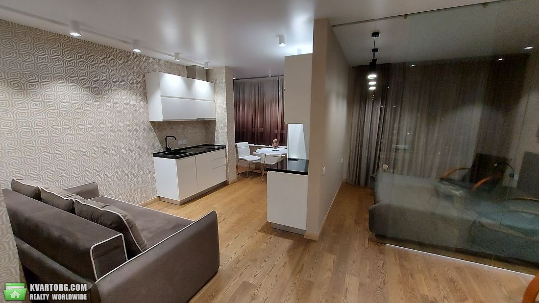 Rent out 1-room apartment. Киев,  Шолуденко — photo 3