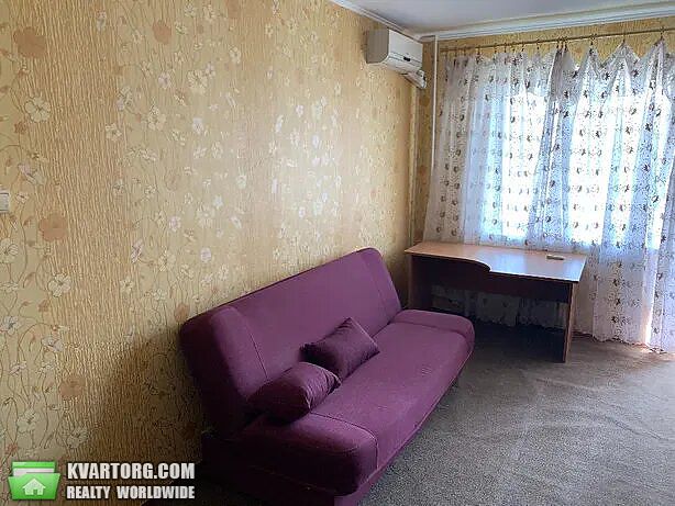 Rent out 2-room apartment. Киев, Северная — photo 1