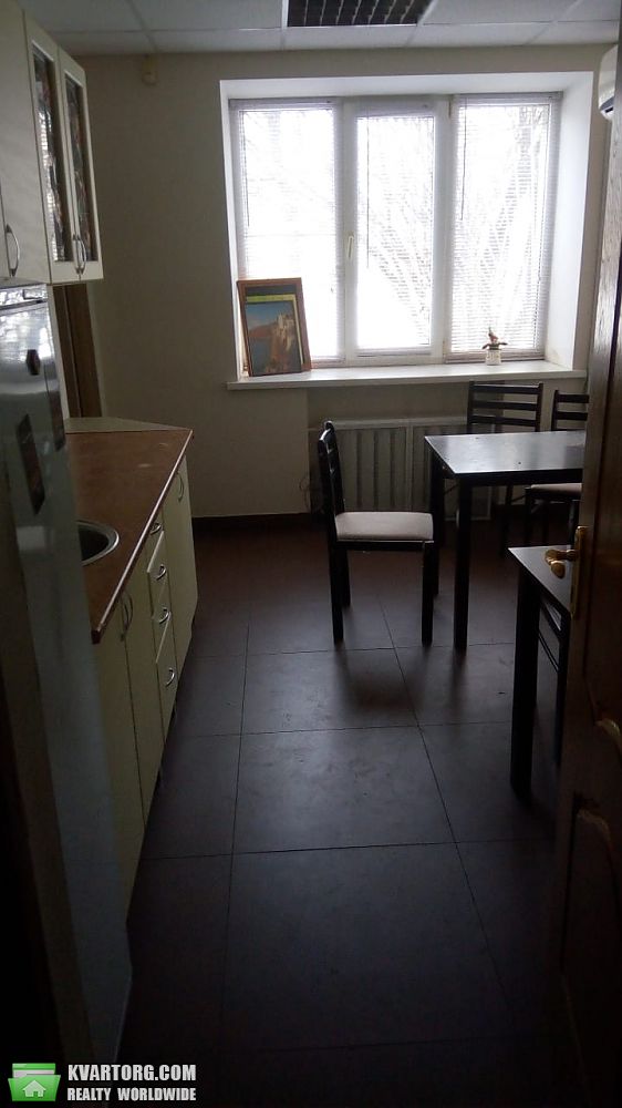 Rent out office. Киев,  Уманская — photo 3