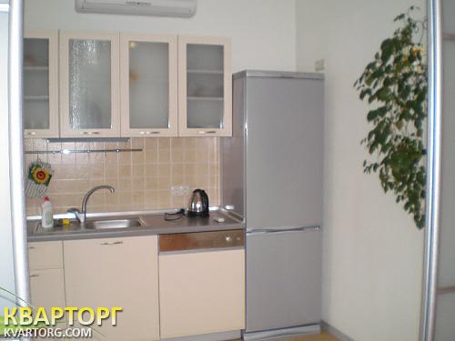 Rent out 2-room apartment. Одесса, Фонтанская дорога — photo 1