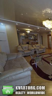 Sell 3-room apartment. Киев,  Старонаводницкая — photo 2