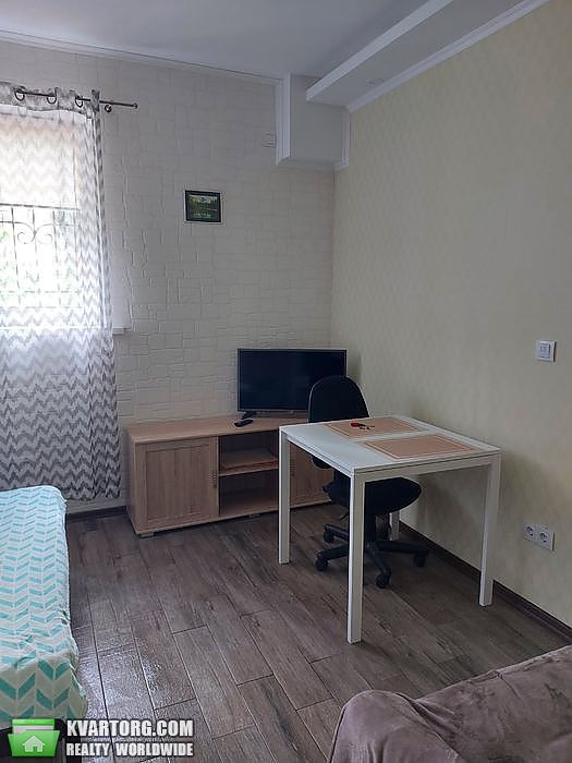 Rent out 1-room apartment. Ирпень, Ерощеко — photo 4