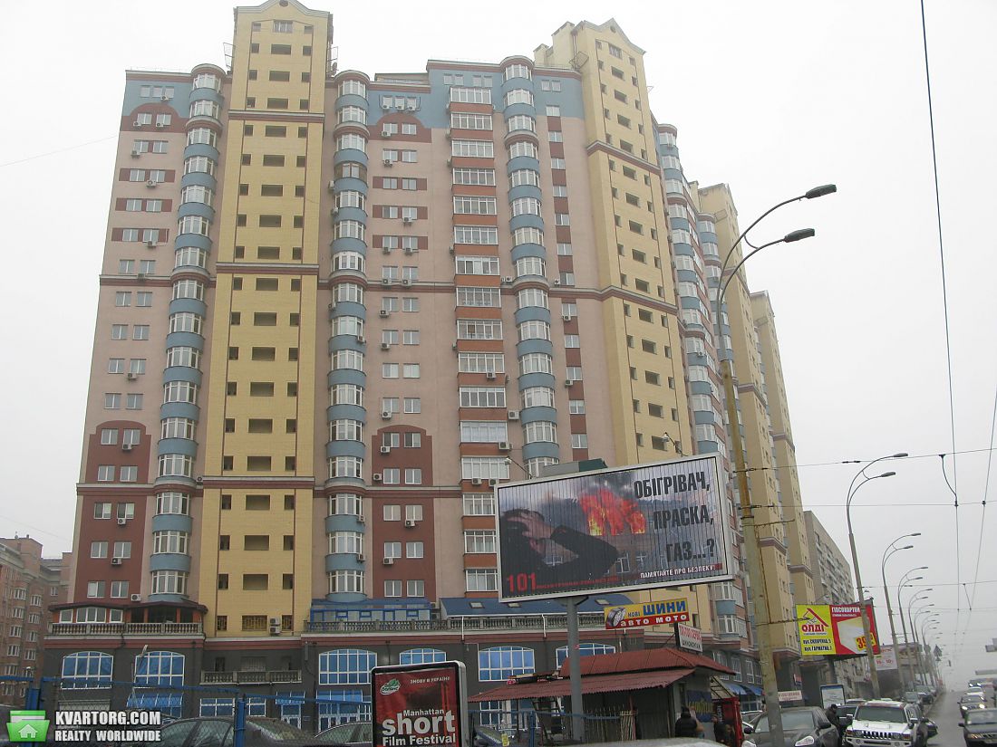 Rent out 3-room apartment. Киев,  Черновола — photo 8
