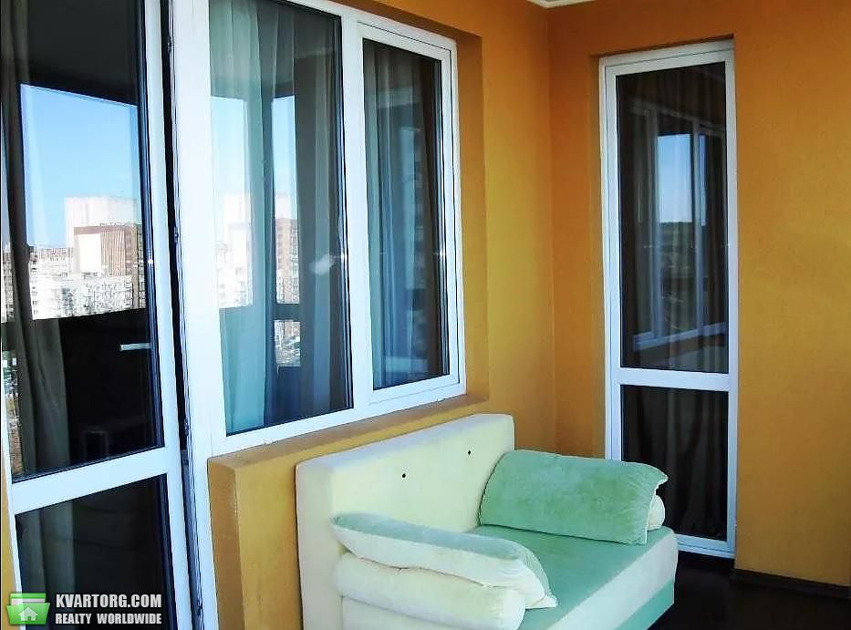 Rent out 2-room apartment. Киев,  Голосеевский пр — photo 8