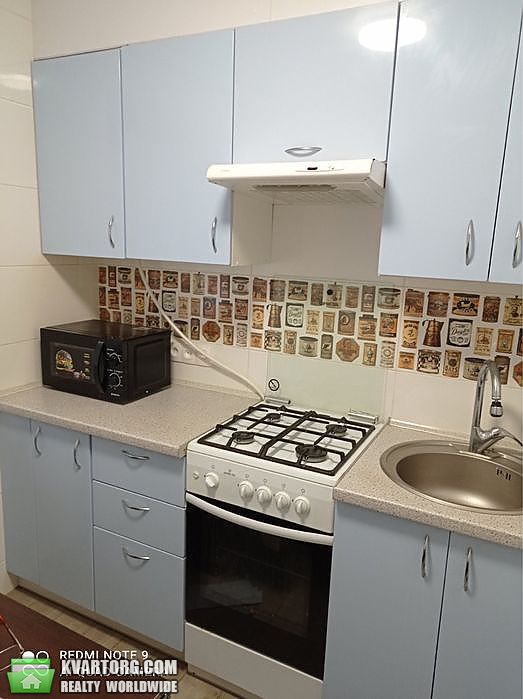 Sell 3-room apartment. Киев,  Вышгородская — photo 1