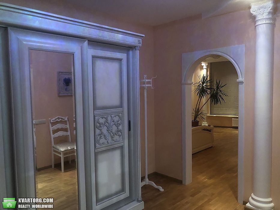 Sell 1-room apartment. Киев,  Ушакова — photo 3