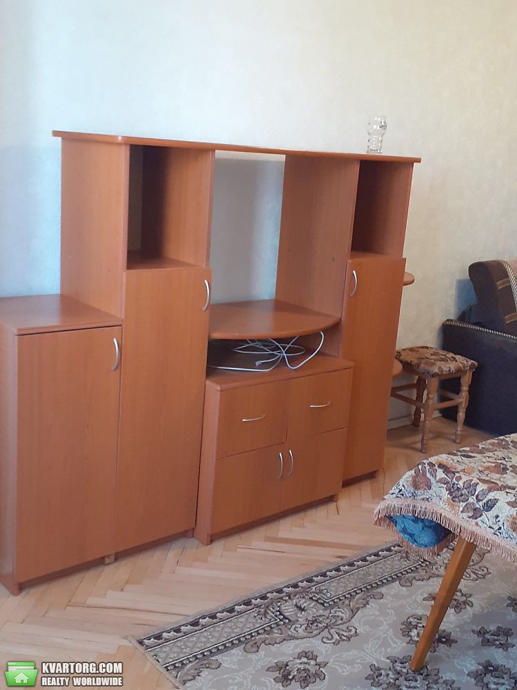 Rent out 1-room apartment. Киев,  Липковского — photo 3
