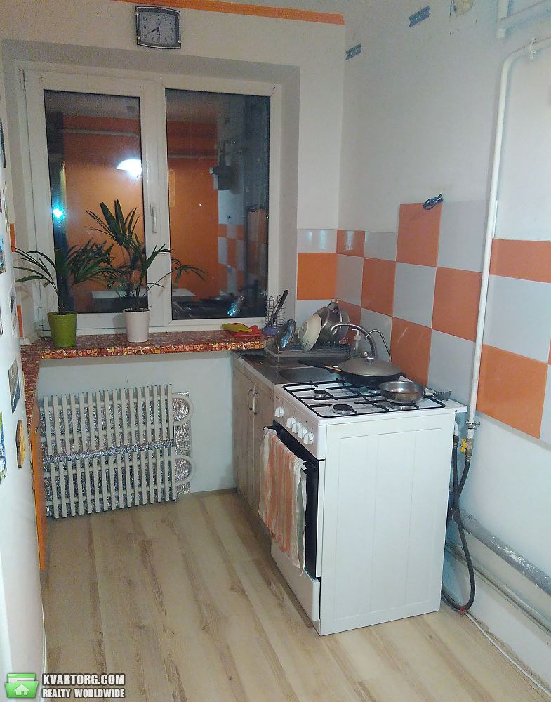 Sell 2-room apartment. Днепропетровск, Коммунар — photo 1