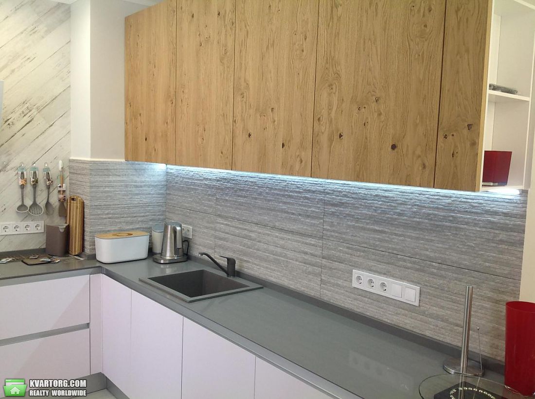 Rent out 3-room apartment. Киев,  Василевской — photo 6