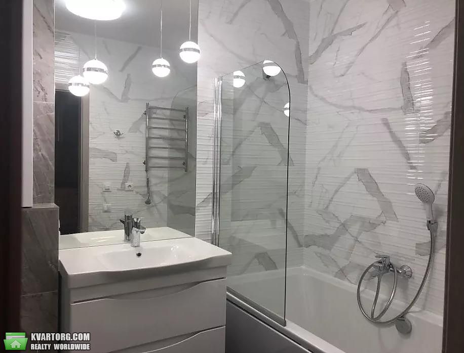 Rent out 2-room apartment. Киев, ул. Предславинская, — photo 7