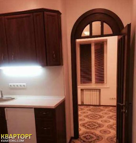 Rent out office. Киев,  Ул. Малая Житомирская — photo 1