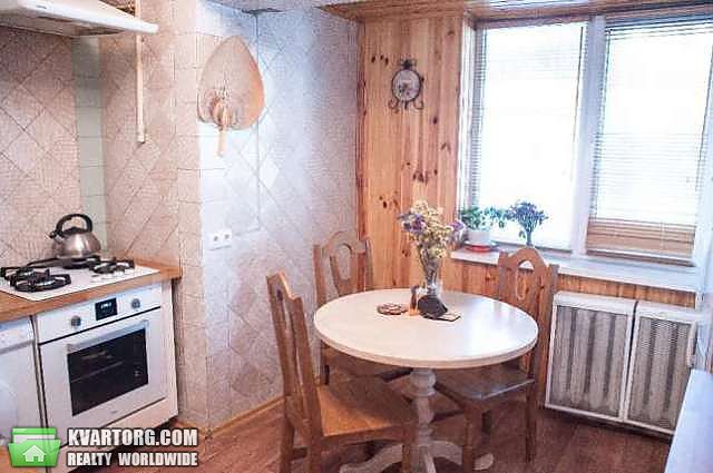 Sell 2-room apartment. Киев,  Миропольская — photo 2