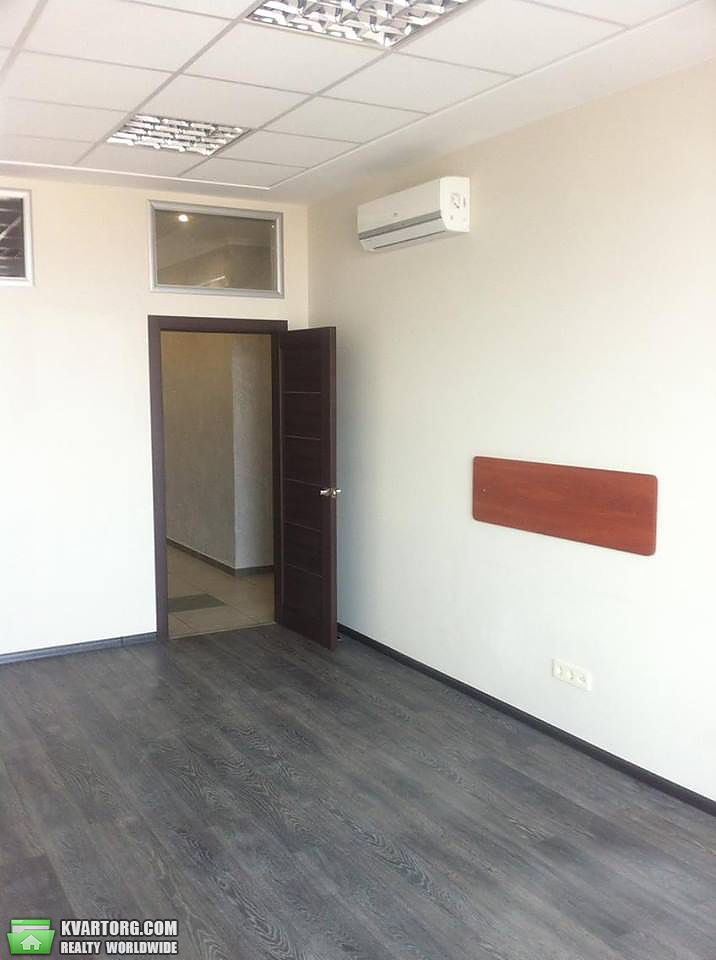 Rent out office. Киев,  Кловский спуск — photo 2