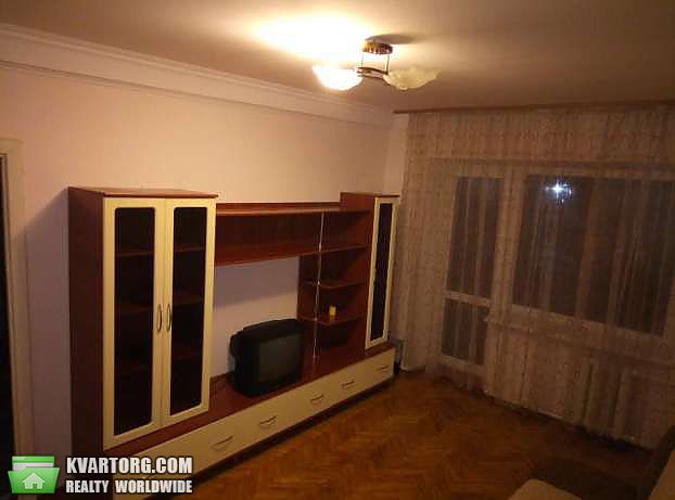 Sell 2-room apartment. Киев,  Шолуденко — photo 1