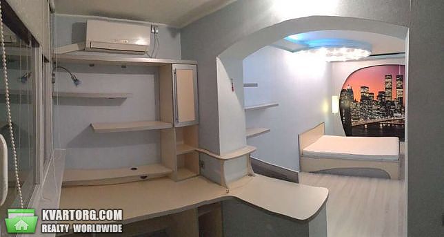 Rent out 3-room apartment. Киев,  Гмыри — photo 4