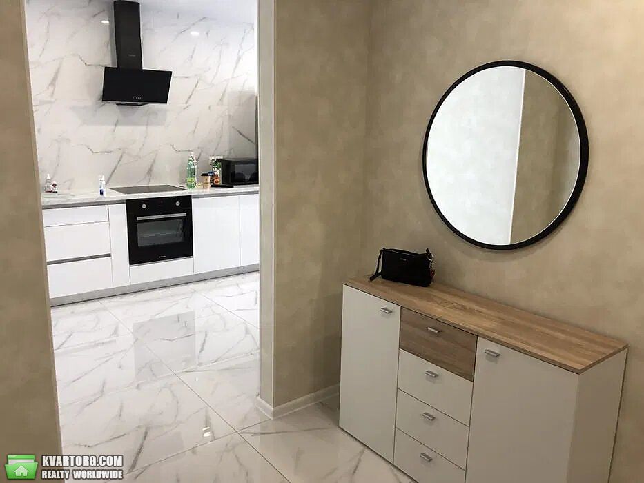 Rent out 3-room apartment. Киев,  Расковой — photo 1