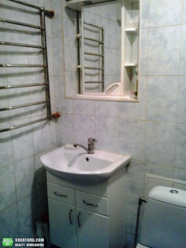 Sell 3-room apartment. Киев,  Миропольская — photo 3
