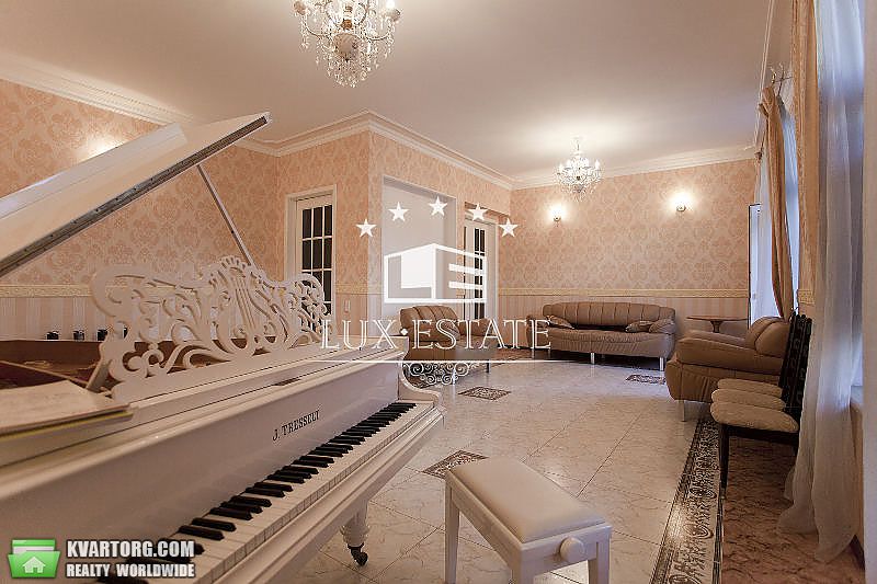 Rent out 3-room apartment. Киев,  Терещенковская — photo 1