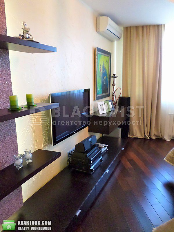 Rent out 1-room apartment. Киев,  Шота Руставели — photo 5