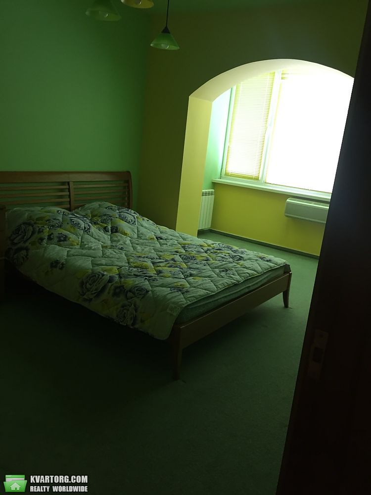 Rent out 3-room apartment. Киев, Порика Василя — photo 7