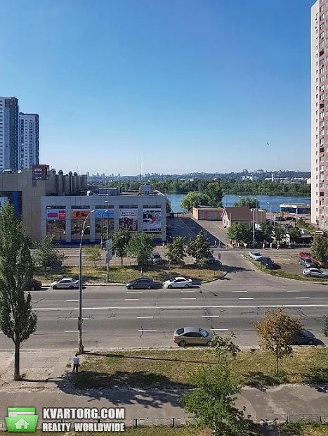 Rent out 2-room apartment. Киев, ул. Маршала Малиновского — photo 8