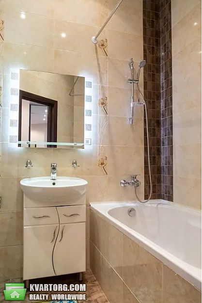 Rent out 2-room apartment. Киев,  Андреевская — photo 5