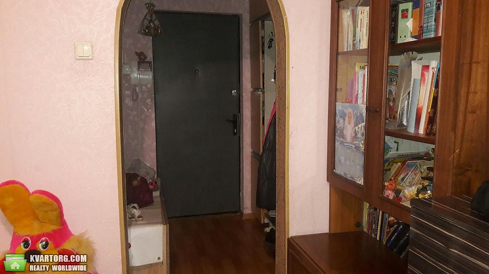 Sell 3-room apartment. Киев,  Срибнокильская — photo 4
