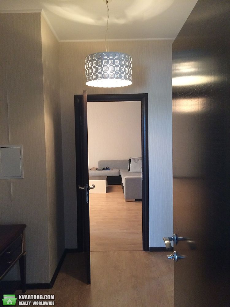 Sell 3-room apartment. Киев,  Набережно-Крещатикская — photo 3